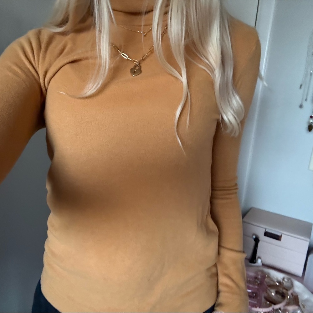 Women's Mustard Long Sleeve Turtleneck Top